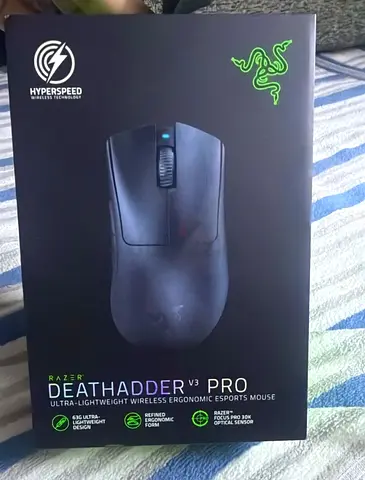Razer DeathAdder V3 Pro - Ultra-Light Wireless Gaming Mouse (Boxed)