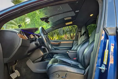 2017 Tesla MODEL X — миниатюра 11