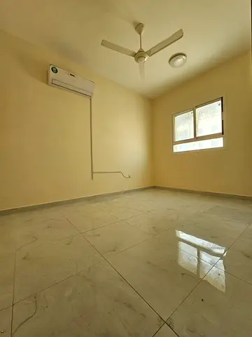 Offer for a 3-bedroom apartment with a living room for 40,000 | Payment in 4 installments | Check security deposit | Close to all services