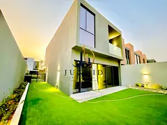 OFFER OF THE DAY//-LAVISH LAYOUT//LUXURY 3 BEDROOM VILLA//-