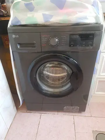 LG Front Load Washing Machine - 7kg, Good Working Condition
