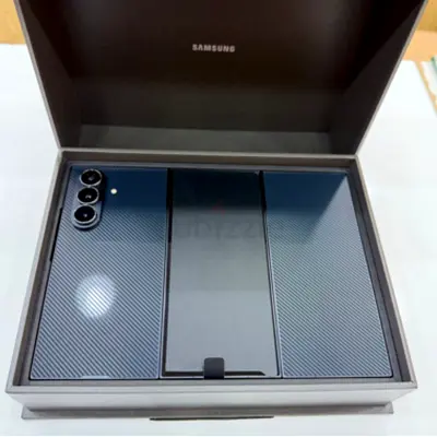 Samsung Trifold 512gb Korean Version Open Box