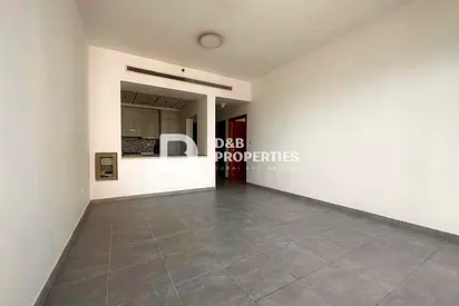 Ready to Move | Well Maintained | Semi Furnished