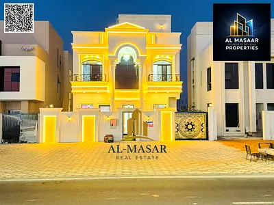 Excellent two-story villa with a roof terrace, located near the mosque; freehold ownership, with re