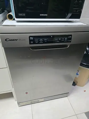 Candy stainless steel dishwasher - good working condition