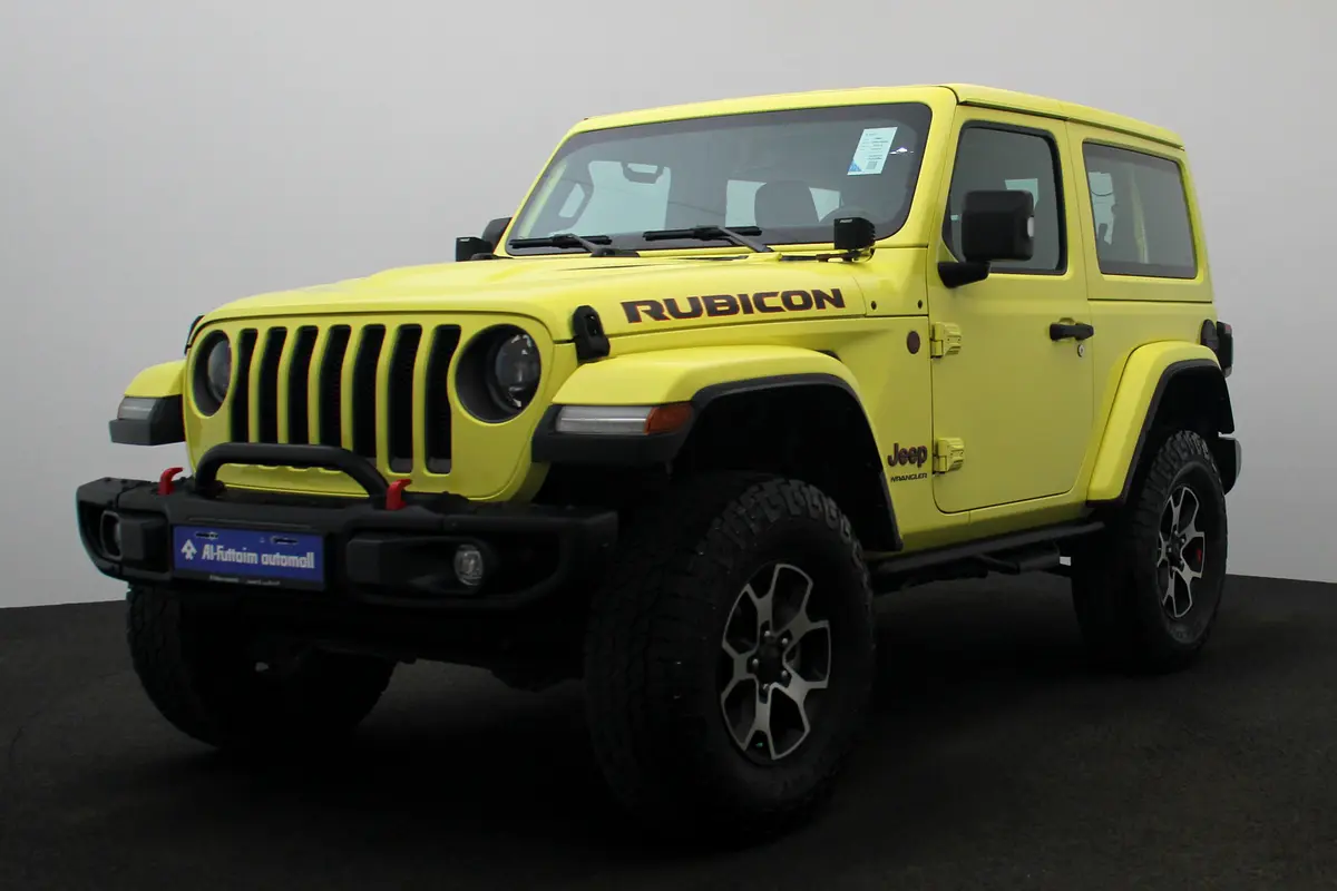 Jeep Wrangler 2023 — photo 1 of 18