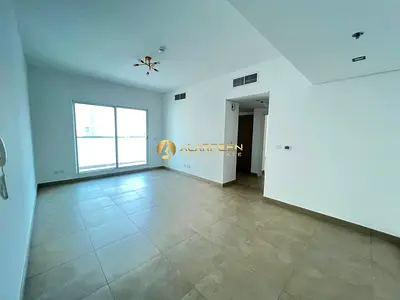 1 Bedroom Apartment | Higher Floor | Community View | Fitted Kitchen