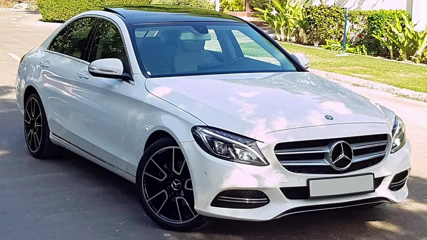 Mercedes-Benz C-Class 2016 — photo 1 of 9