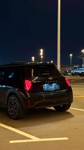 صورة 9 لـ 2025 MINI COOPER