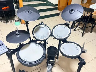 Roland TD17 Drum Set - Good Condition