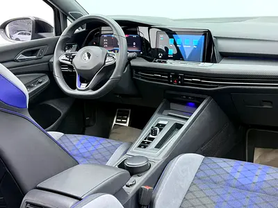 صورة 11 لـ 2022 Volkswagen GOLF R