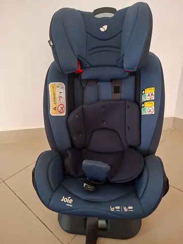 Joie child car seat - good condition, adjustable harness