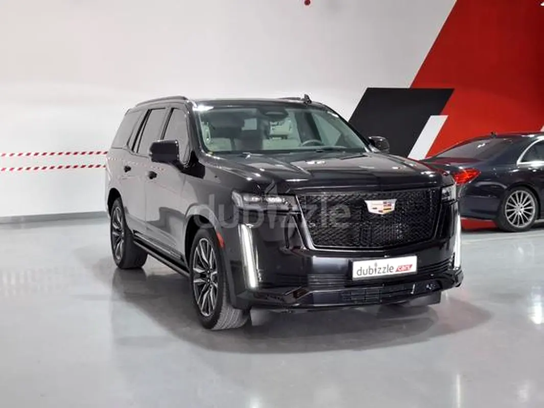 Cadillac Escalade 2023 — photo 1 of 13