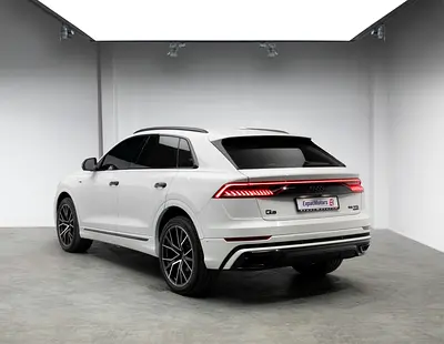 2019 AUDI Q8 照片 3