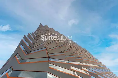 Luxury Furnished Studio | Canal &amp; Skyline View