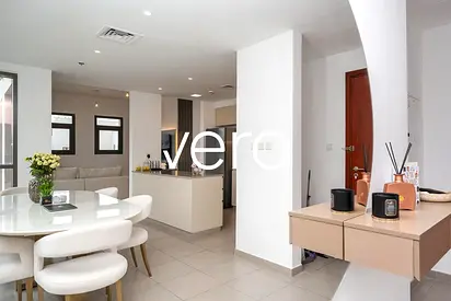 Unique Unit | Vacant on Transfer | Pool View