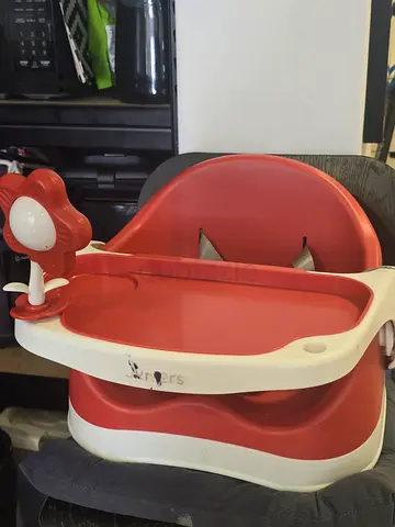 Portable Baby Booster Seat with Tray - Red/White, Good Condition