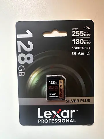LEXAR PROFESSIONAL 128GB SILVER PLUS SDXC™️ UHS-I CARDS, UP TO 255MB/S READ 180MB/S WRITE C10 V30 U3