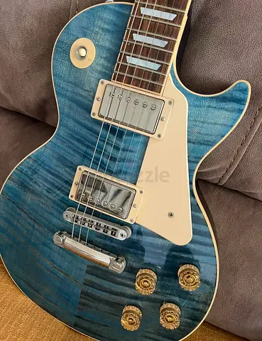 Marvelous American les Paul guitar