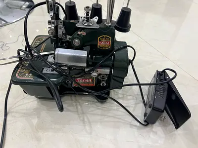 Small Taima Industrial Overlock/Serger Sewing Machine - Used
