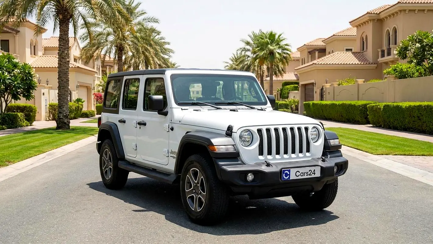Jeep Wrangler 2021 — photo 1 of 13