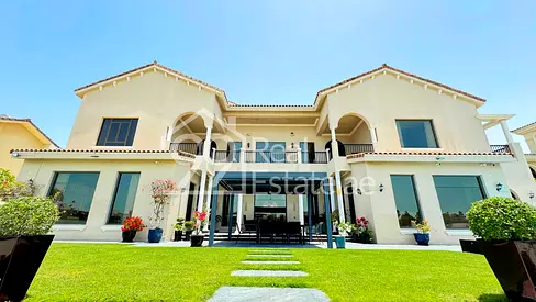 EXCLUSIVE | Upgraded | Atlantis View | 6BR Villa | Vacant