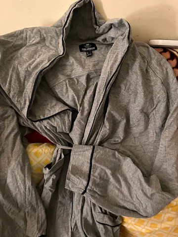 Lightweight Gray Cotton Mens Bathrobe (L)
