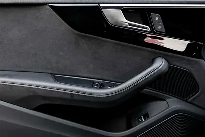 صورة 13 لـ 2024 AUDI RS5