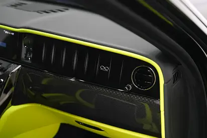 2025 ROLLS-ROYCE CULLINAN — миниатюра 12