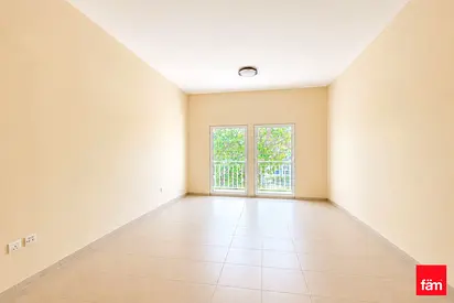 Vacant | Good Sized Studio | Great Location