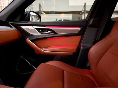 2024 Jaguar F-PACE — миниатюра 13