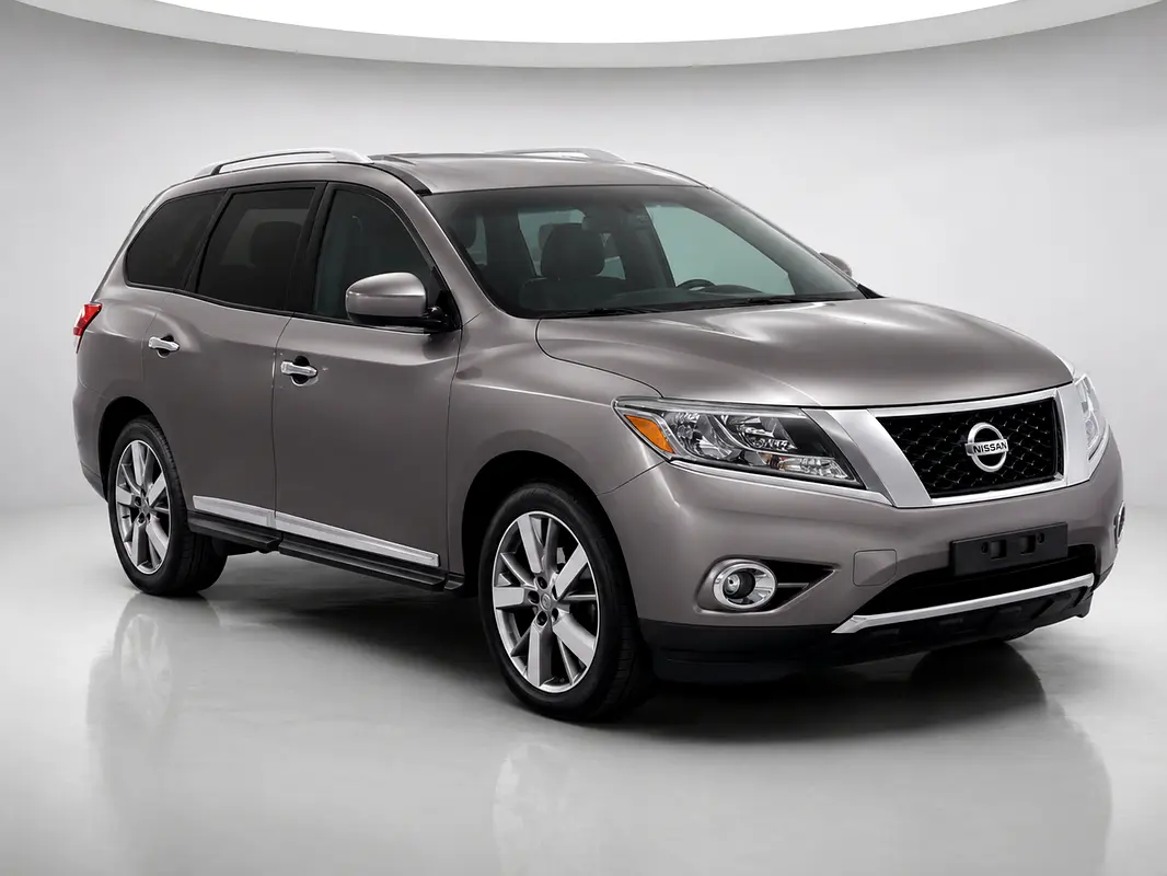 Nissan Pathfinder 2014 — photo 1 of 15