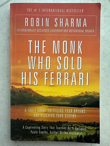 The Monk Who Sold His Ferrari by Robin Sharma - Paperback