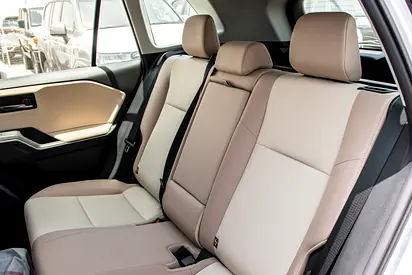 2026 Toyota RAV 4 — фото 12