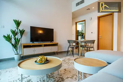 High End Amenities | Prime Location | creek metro