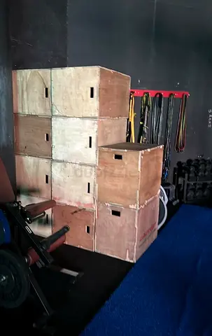Sturdy Wooden Plyometric Boxes for Gym Training