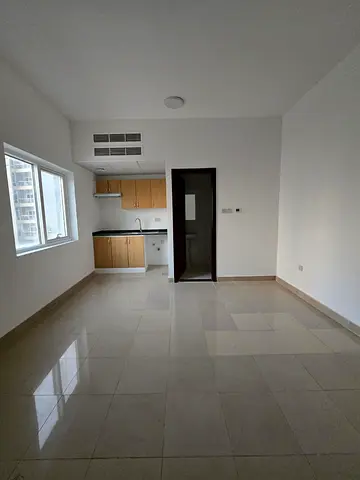Zero Deposite Special Offer For 3 Family Sharing 2 Bedroom With 3 kitchen And 3 Washroom Just in 64k Close To Nahda Park Al Nahda Shj Call Burhan