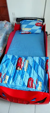 Red Kids Car Bed with Lightning McQueen Bedding - Good Condition
