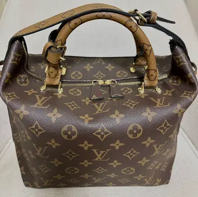 Louis Vuitton STYLE Reverse Monogram convertible tote with long strap