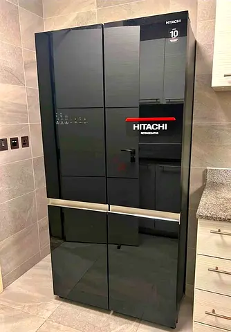 Free delivery Hitachi Black 4-Door Refrigerator french style- Excellent Condition