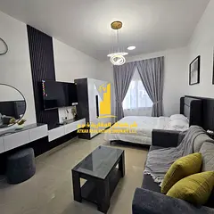 Luxurious, fully furnished studio apartment with brand new, high-end furniture in a prime location.
