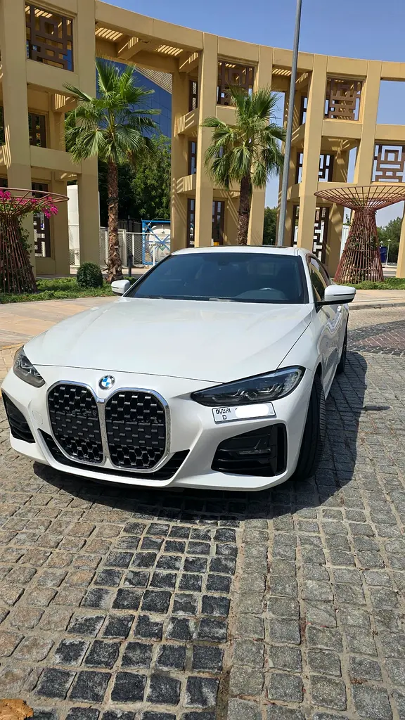 BMW 4-Series 2021 — photo 1 of 9