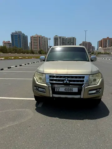 Mitsubishi Pajero 2015 GCC Specs