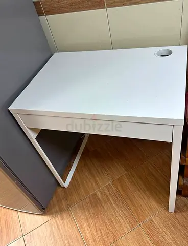 IKEA Micke Desk