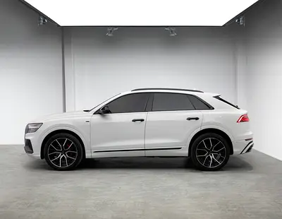2019 AUDI Q8 照片 2