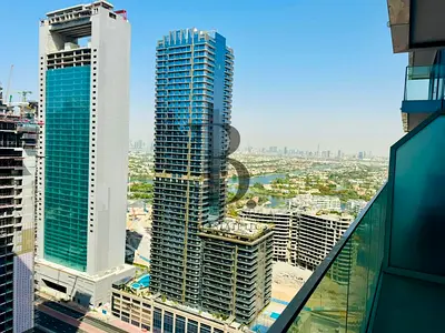 Modern 2BR Apartment with Balcony | Me Do Re JLT