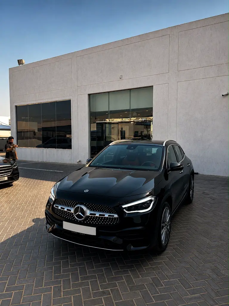 Mercedes-Benz GLA-Class 2022 — photo 1 of 4