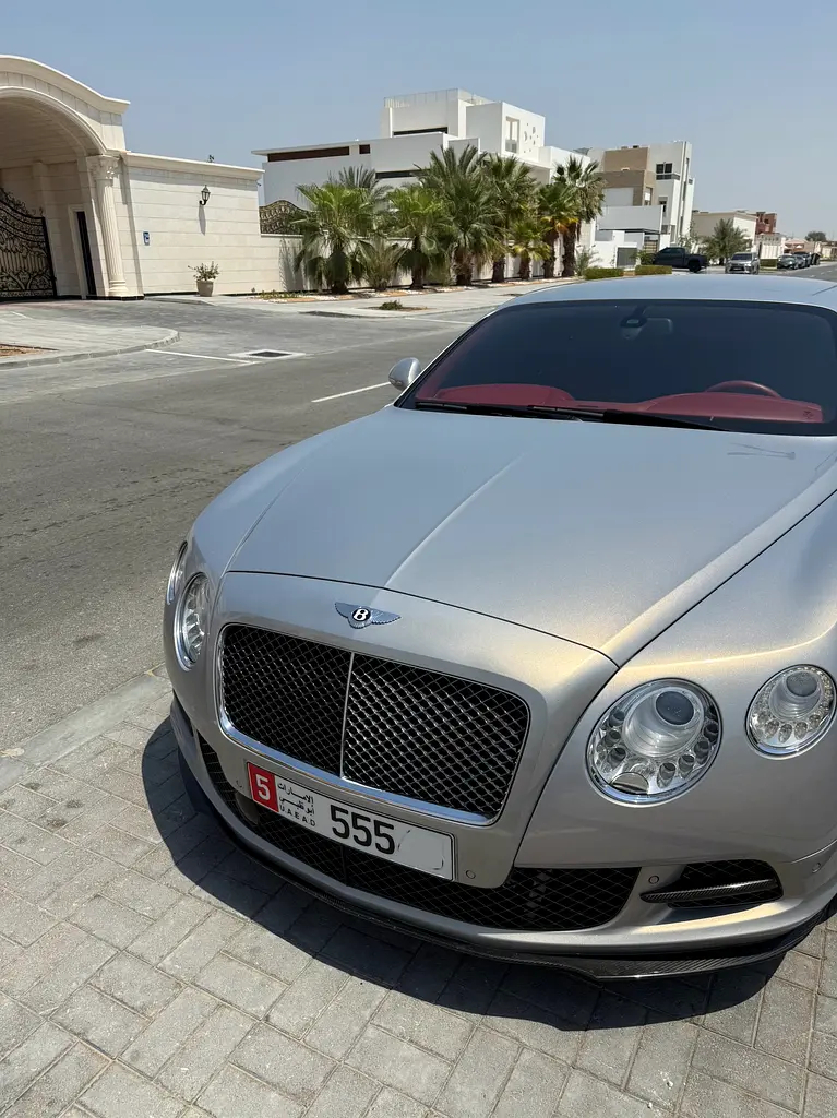 Bentley Continental 2013 — photo 1 of 19
