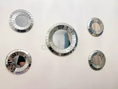 Set of 5 Decorative Round Mirrored Wall Accents