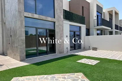 4 Bedroom | Pools Nearby | Corner Plot